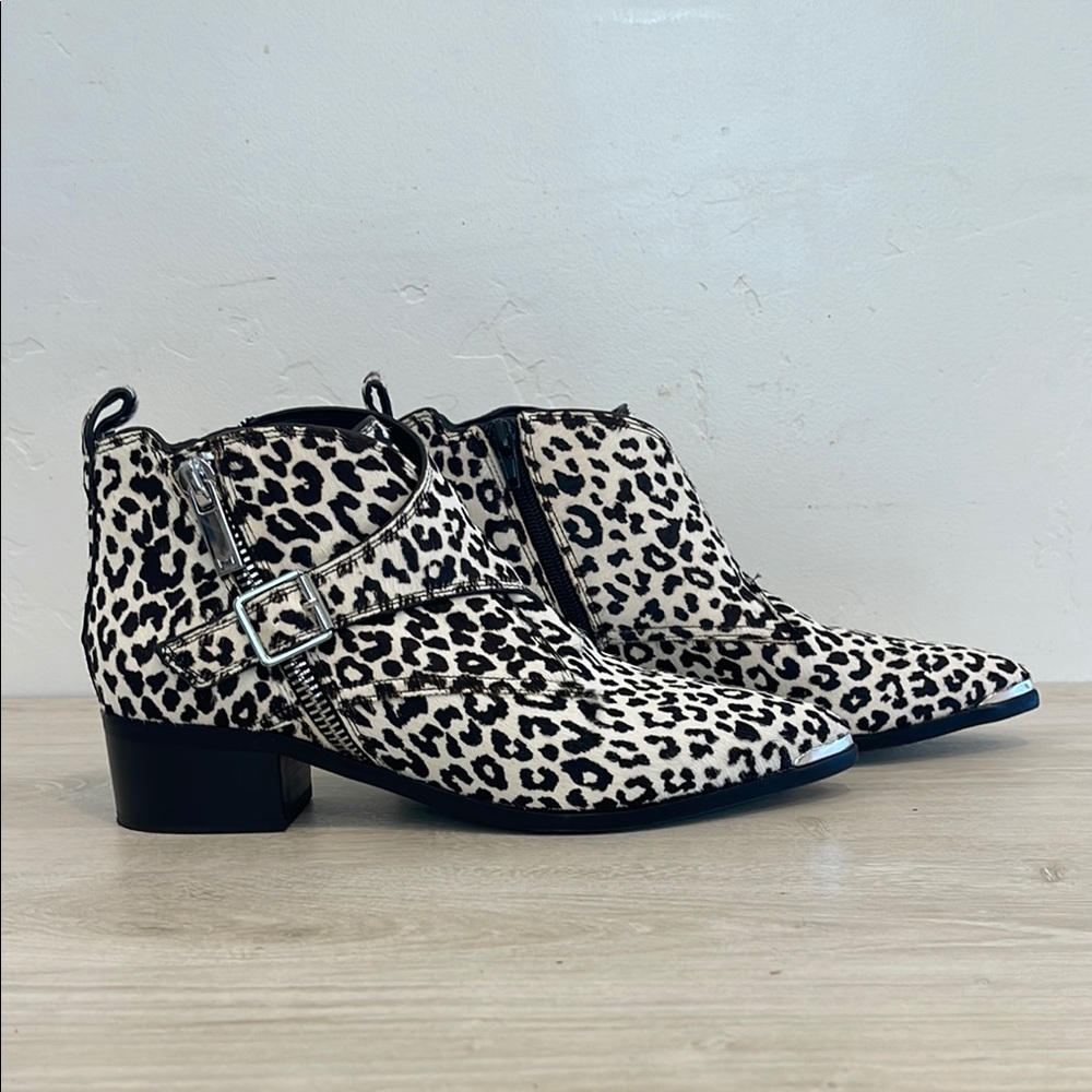 Marc Fisher 'Elizabeth Sulcer Yanila' Calf Hair Leopard Bootie [Size 8]